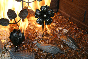 Metal decorative objects for the fireplace